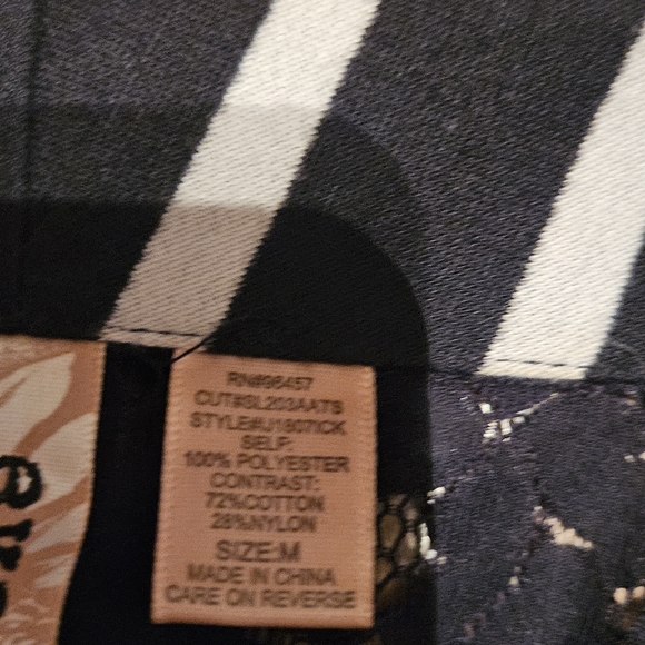 Eyeshadow Black and White Striped Blazer - Picture 3 of 4